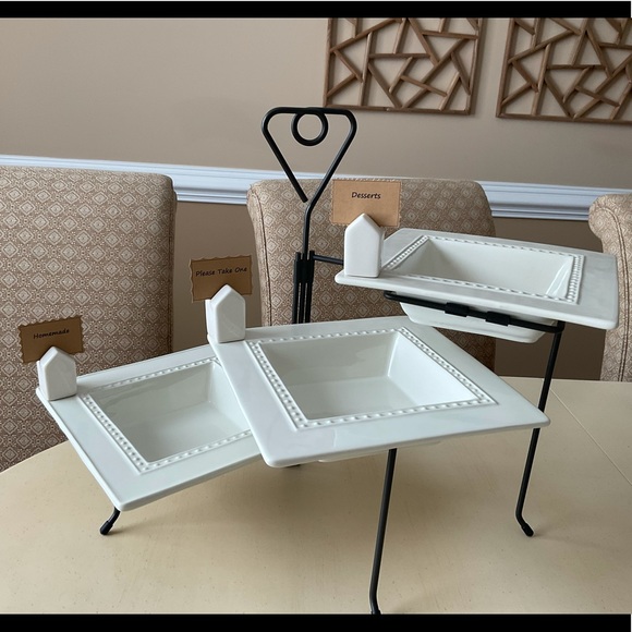 3 Ceramic House-Shaped Ivory Place Card Holder Decorations 🏠 - Picture 5 of 5